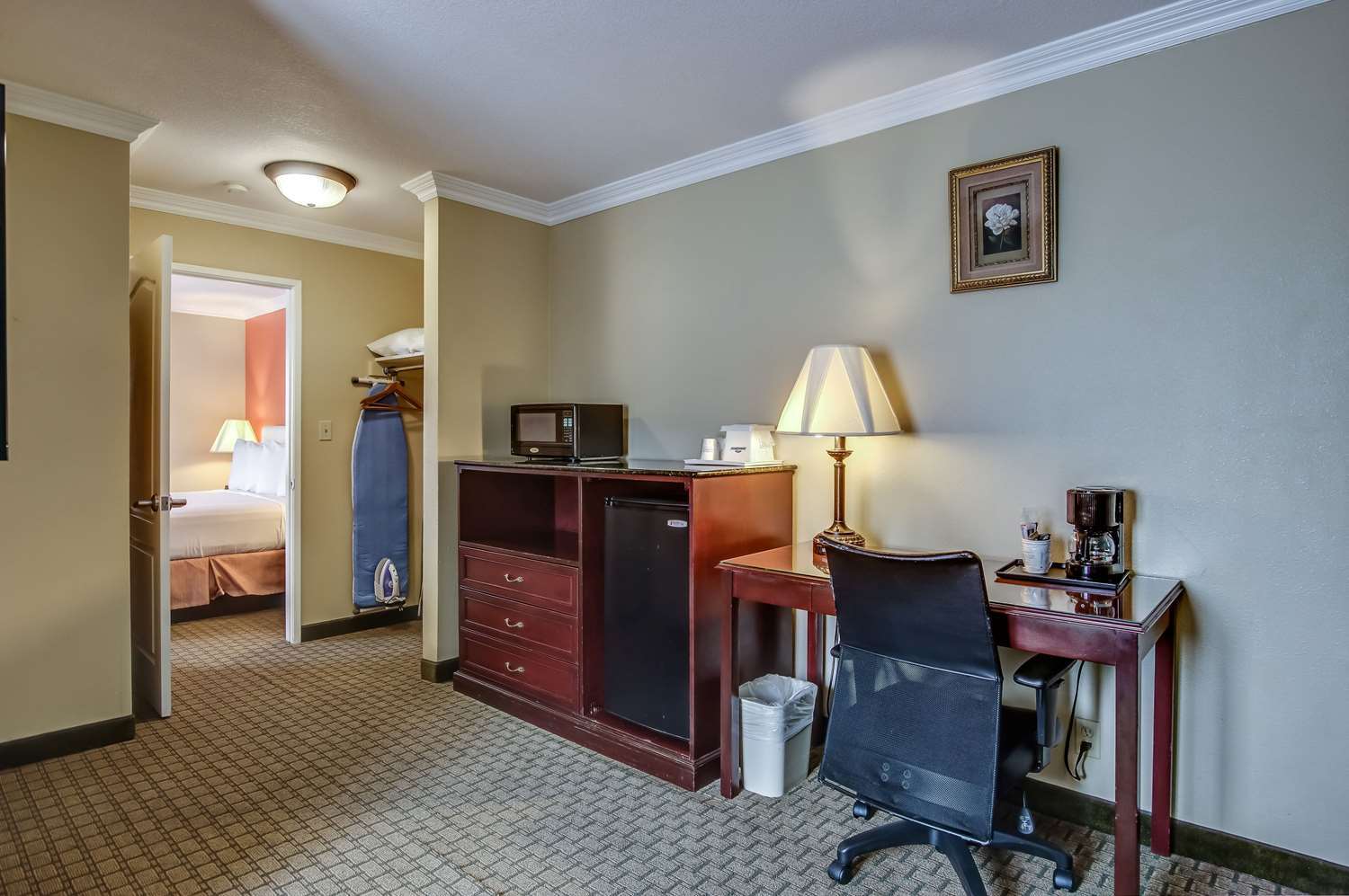 Hotel Howard Johnson By Wyndham Reseda & Los Ángeles